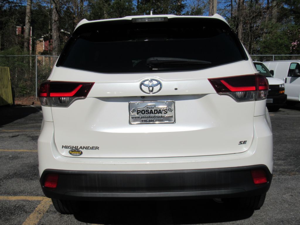 2019 Toyota Highlander Image 10