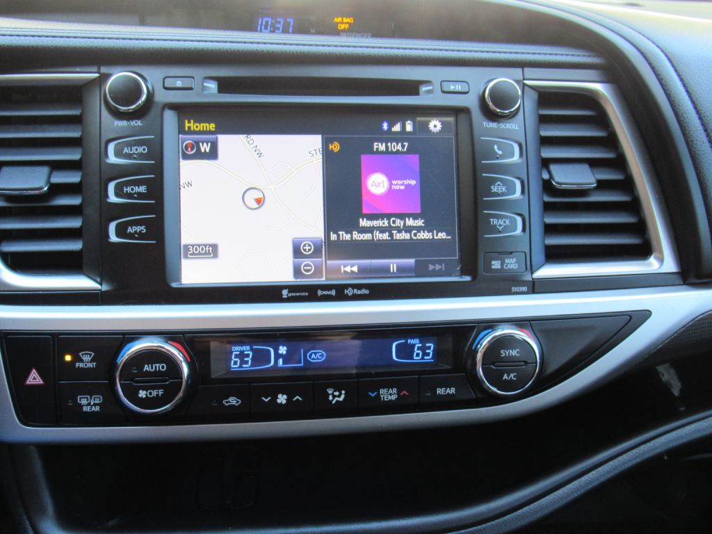 2019 Toyota Highlander Image 32