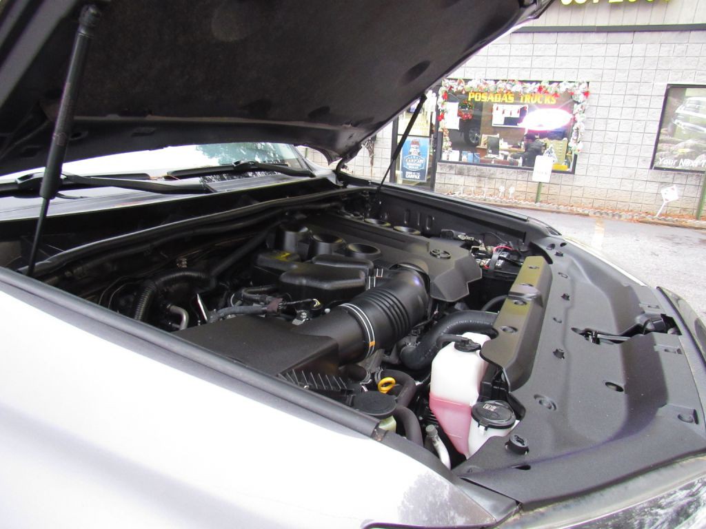 2019 Toyota 4Runner Image 23