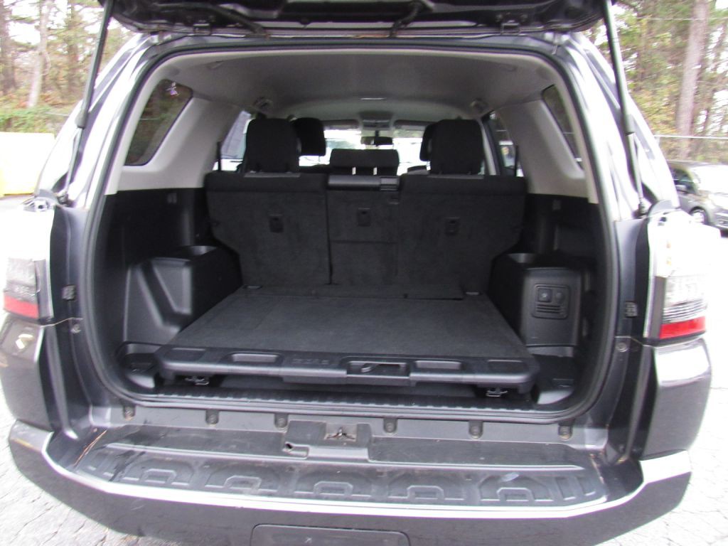 2019 Toyota 4Runner Image 24