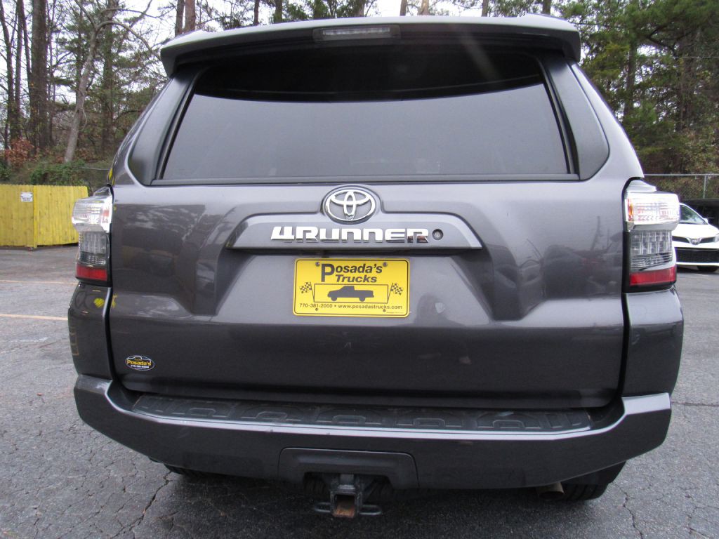 2019 Toyota 4Runner Image 11