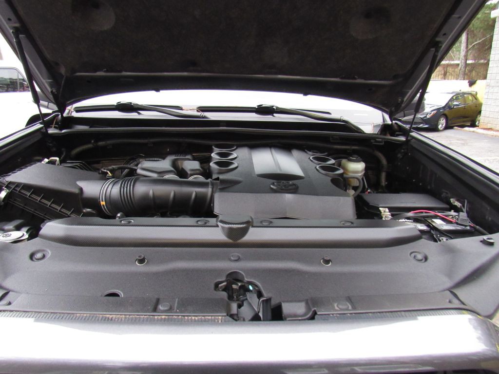 2019 Toyota 4Runner Image 21