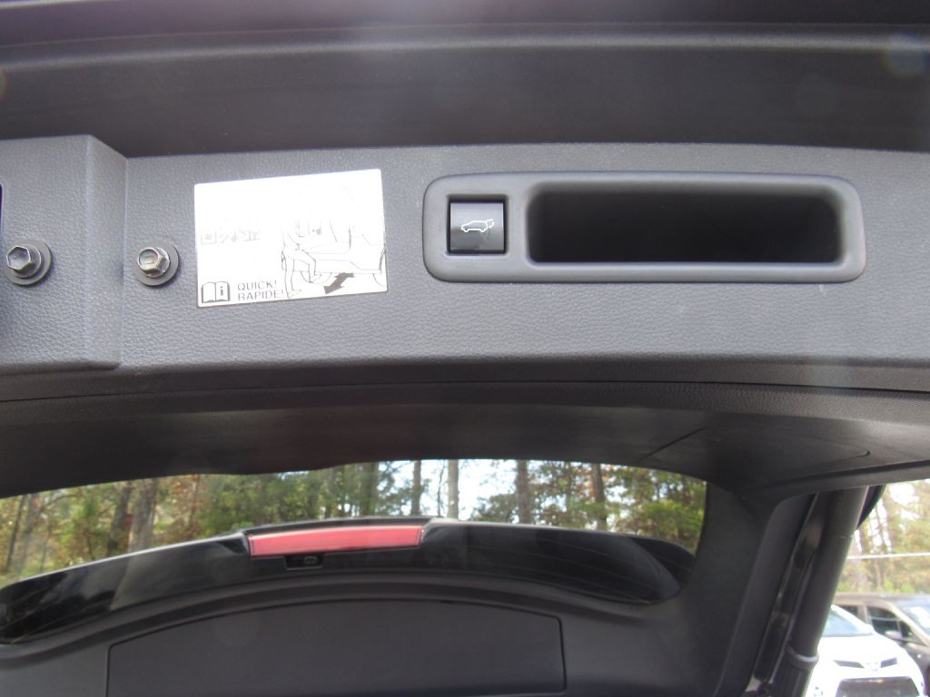 2023 Toyota Highlander Image 28