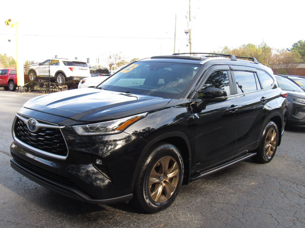 2023 Toyota Highlander Image 2