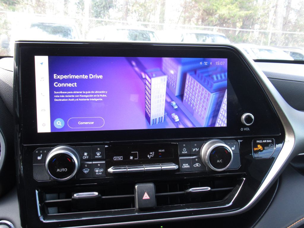 2023 Toyota Highlander Image 10