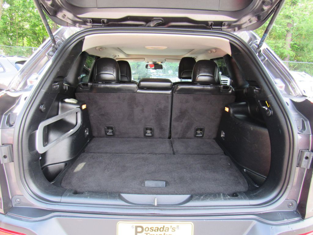 2016 Jeep Cherokee Image 10