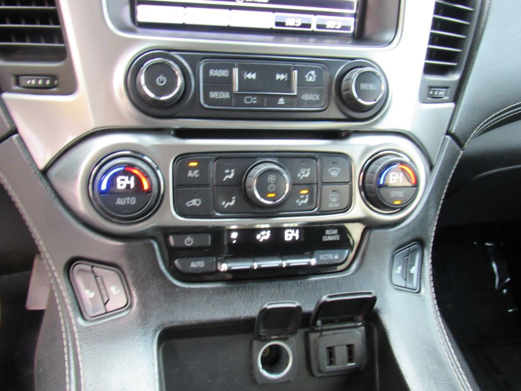 2016 Chevrolet Tahoe Image 17