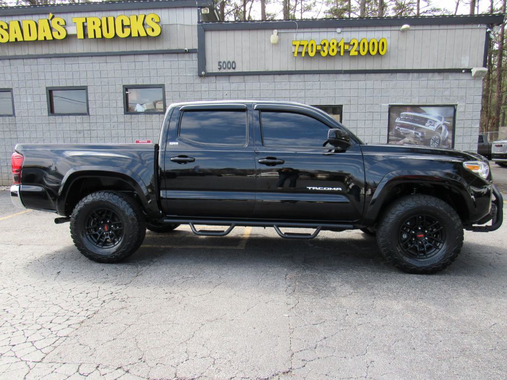 2020 Toyota Tacoma Image 4