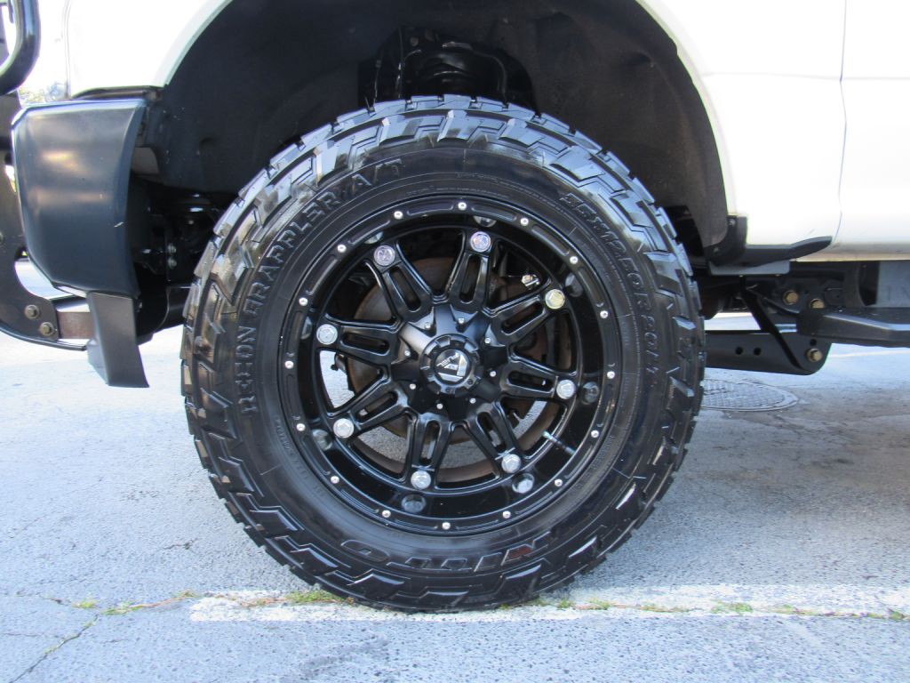 2017 Ford F-250 Image 25