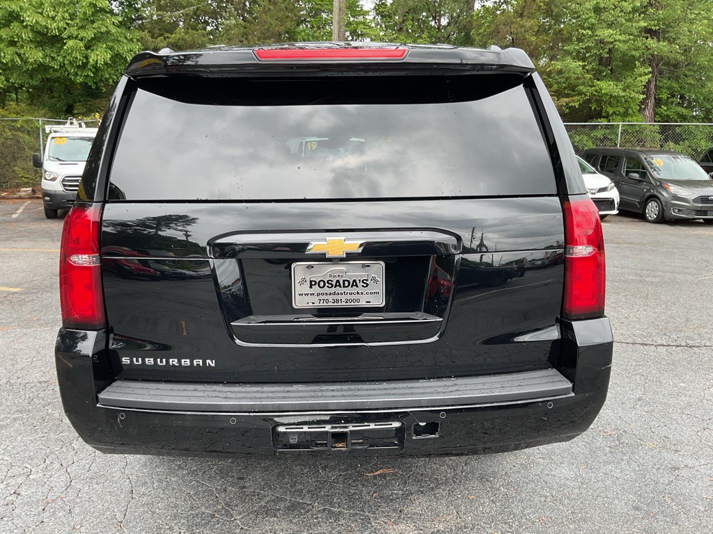 2018 Chevrolet Suburban Image 7