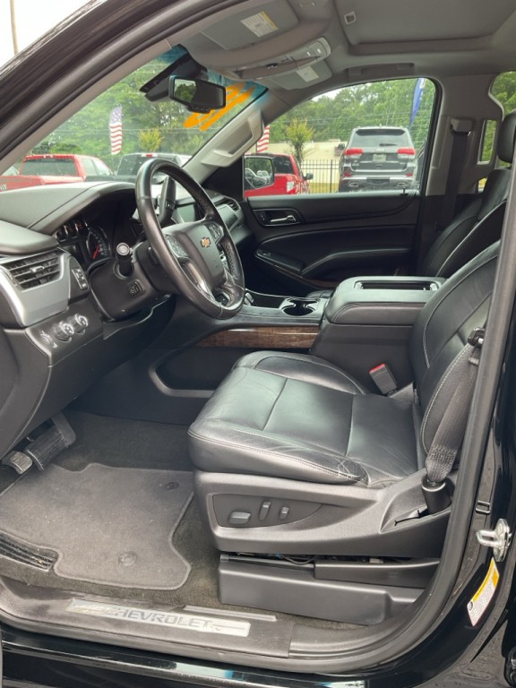 2018 Chevrolet Suburban Image 10