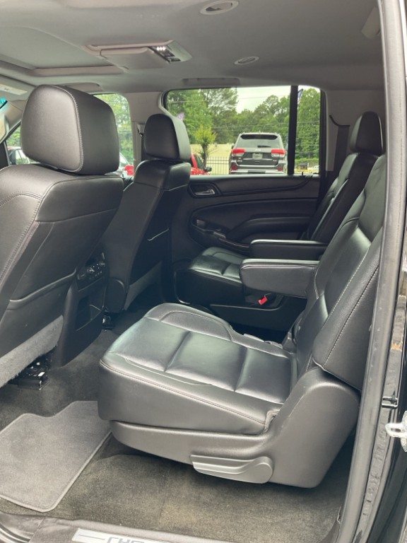 2018 Chevrolet Suburban Image 13