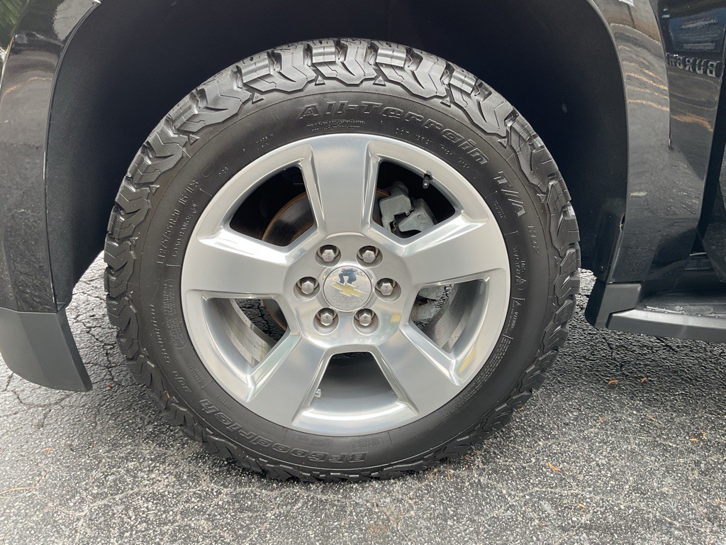 2018 Chevrolet Suburban Image 26