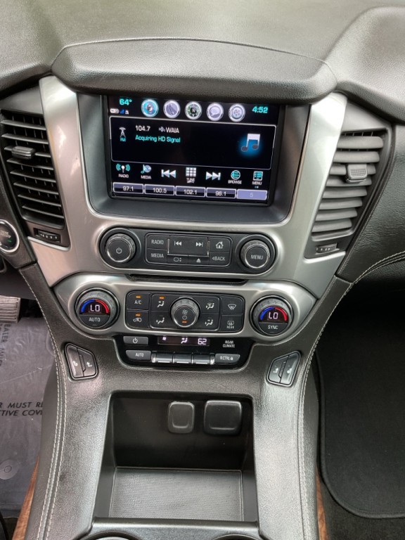 2018 Chevrolet Suburban Image 27