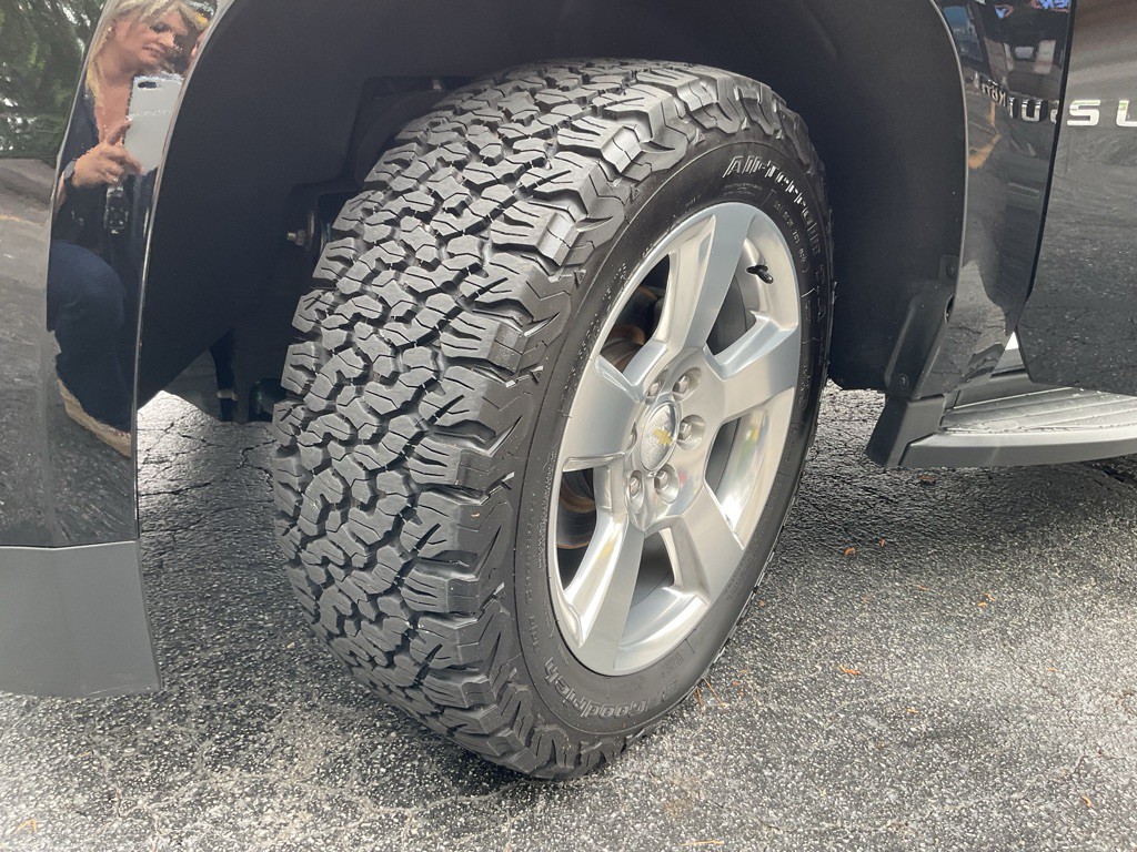 2018 Chevrolet Suburban Image 31