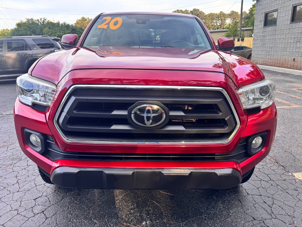 2020 Toyota Tacoma Image 2