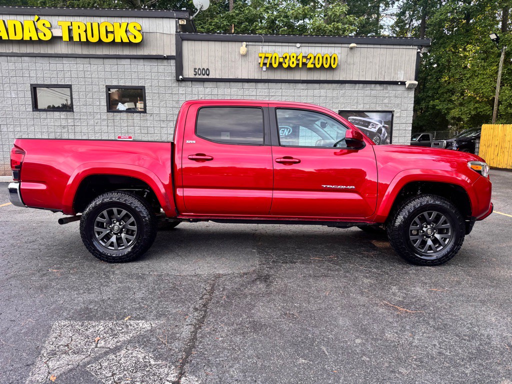 2020 Toyota Tacoma Image 8