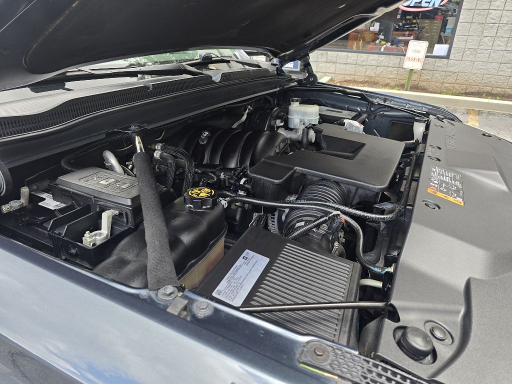 2019 Chevrolet Tahoe Image 1