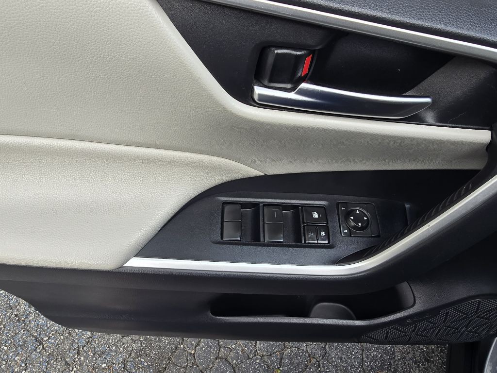 2019 Toyota Rav4 Image 10