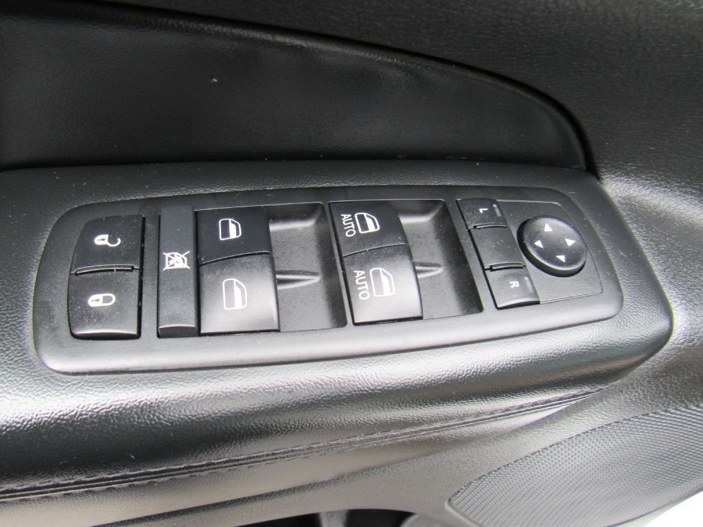 2014 Jeep Grand Cherokee Image 12