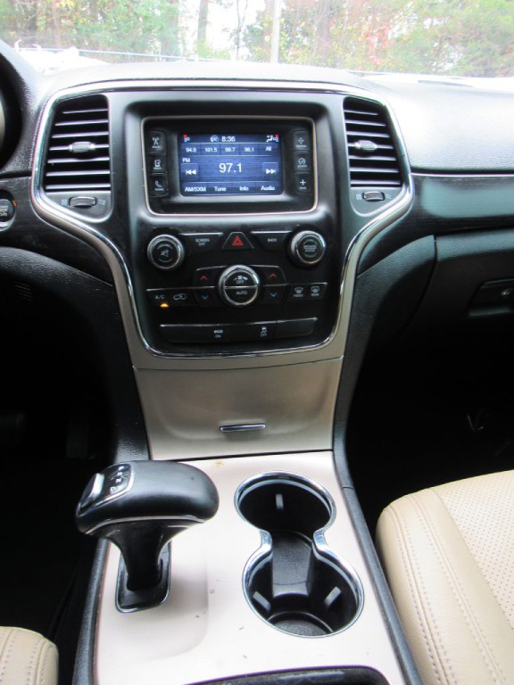 2014 Jeep Grand Cherokee Image 21