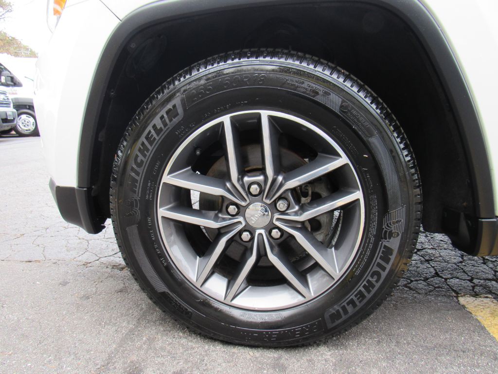 2014 Jeep Grand Cherokee Image 24
