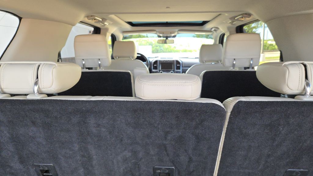 2018 Ford Expedition Image 32