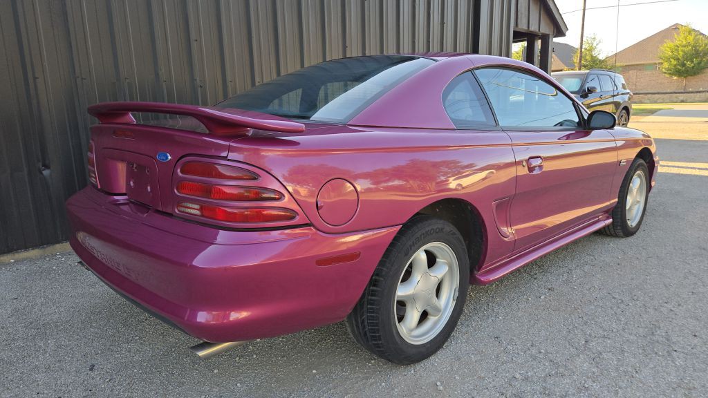 1994 Ford Mustang Image 3