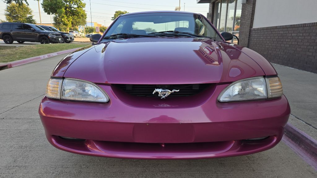 1994 Ford Mustang Image 12