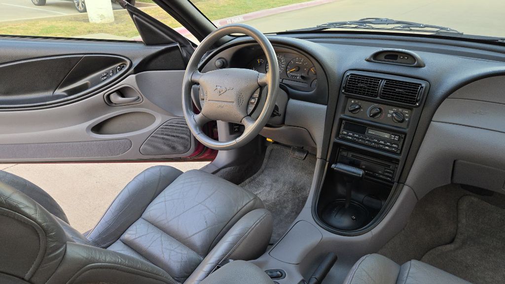 1994 Ford Mustang Image 41