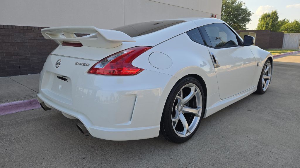 2012 Nissan 370Z Image 6
