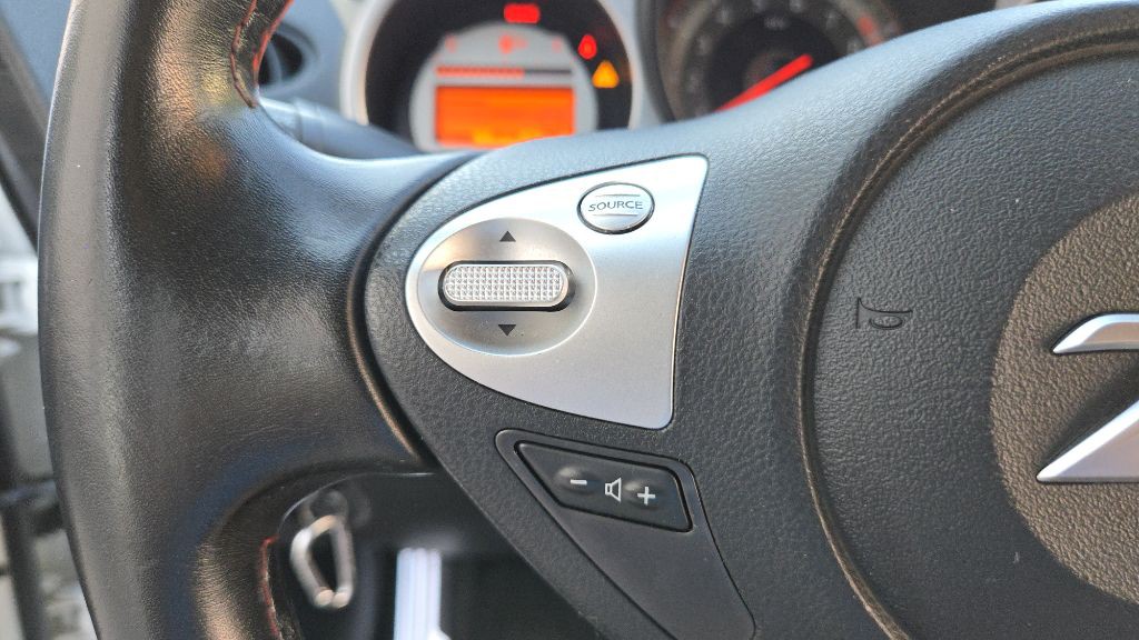 2012 Nissan 370Z Image 38