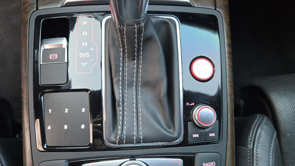 2013 Audi S6 Image 44