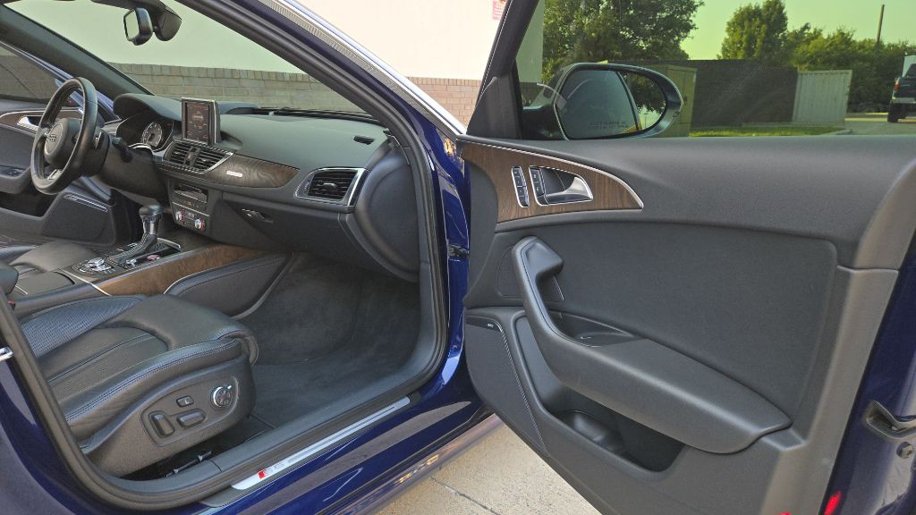 2013 Audi S6 Image 69