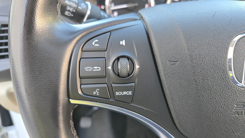 2016 Acura MDX Image 38