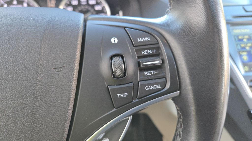 2016 Acura MDX Image 39