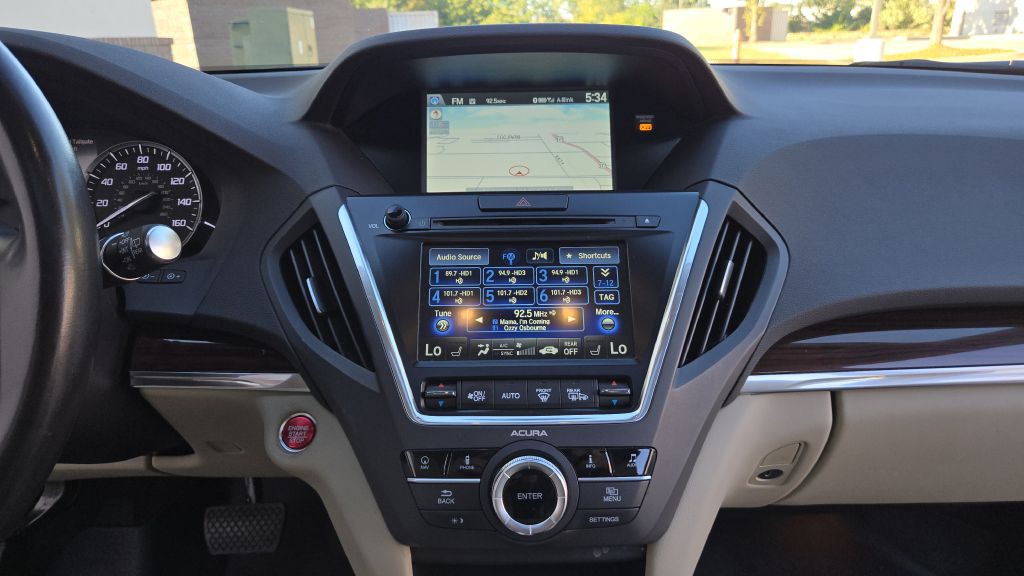 2016 Acura MDX Image 45