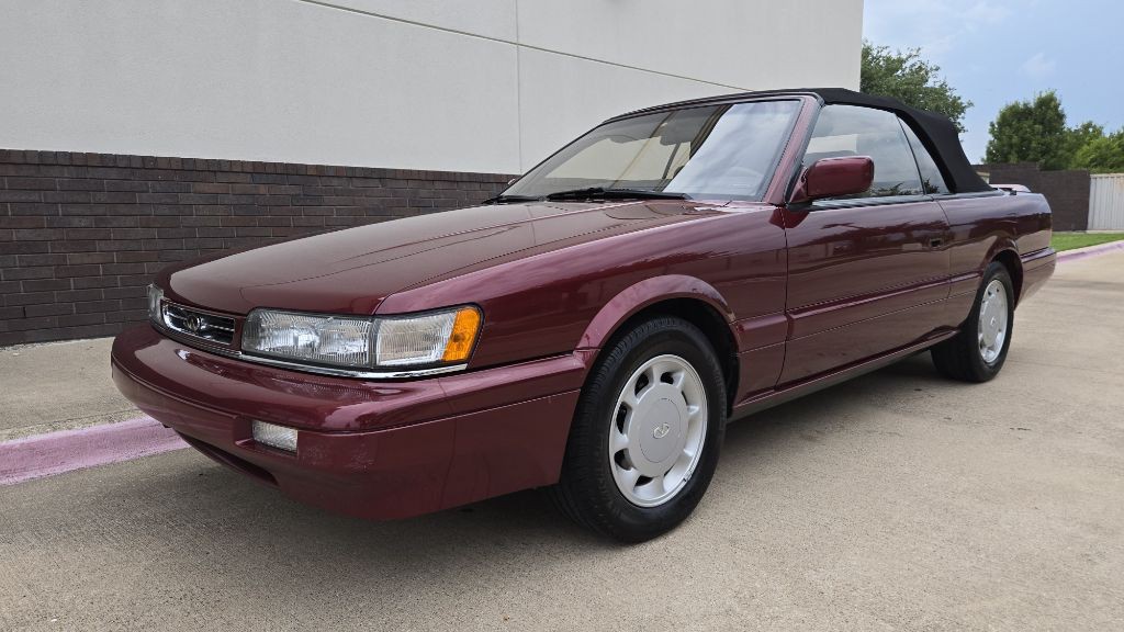1992 INFINITI M30 Image 4