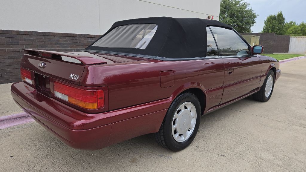 1992 INFINITI M30 Image 7