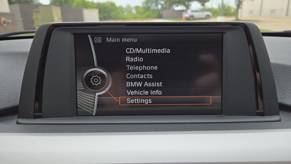 2012 BMW 3 Series Image 36