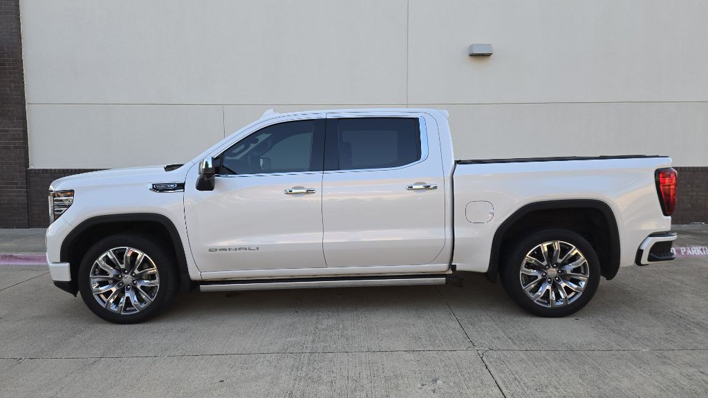 2023 GMC Sierra Image 4