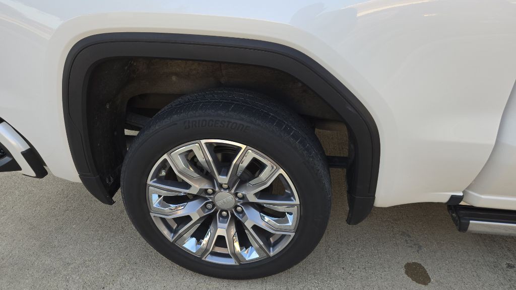 2023 GMC Sierra Image 9