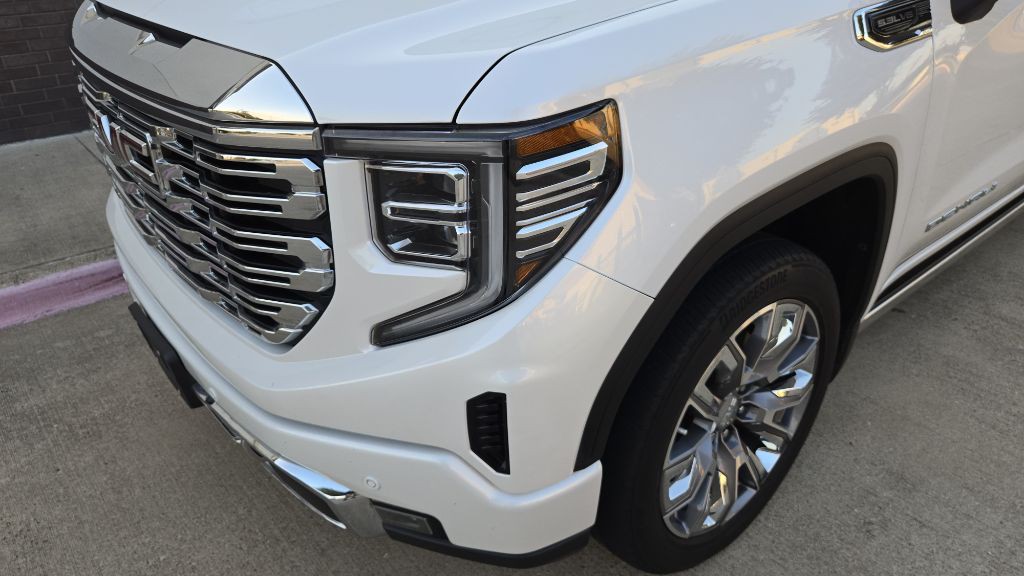 2023 GMC Sierra Image 21