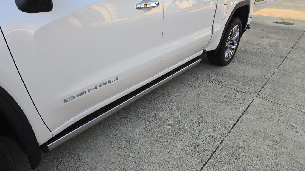 2023 GMC Sierra Image 23