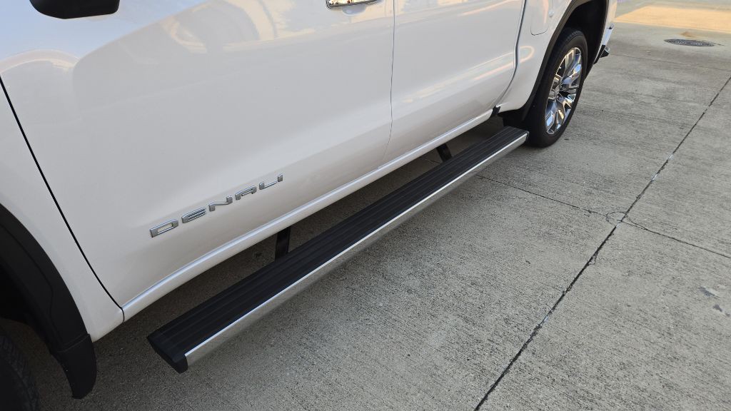 2023 GMC Sierra Image 24