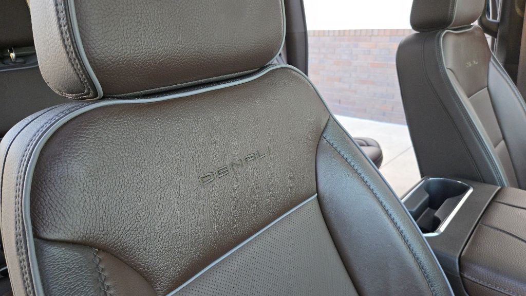 2023 GMC Sierra Image 101