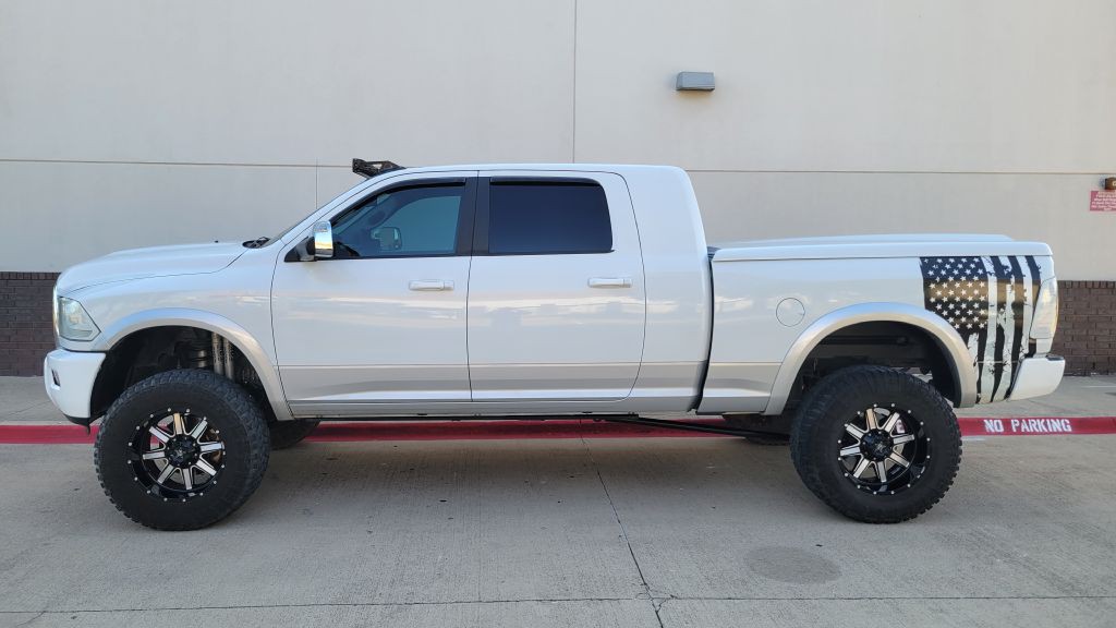 2013 RAM 2500 Image 3