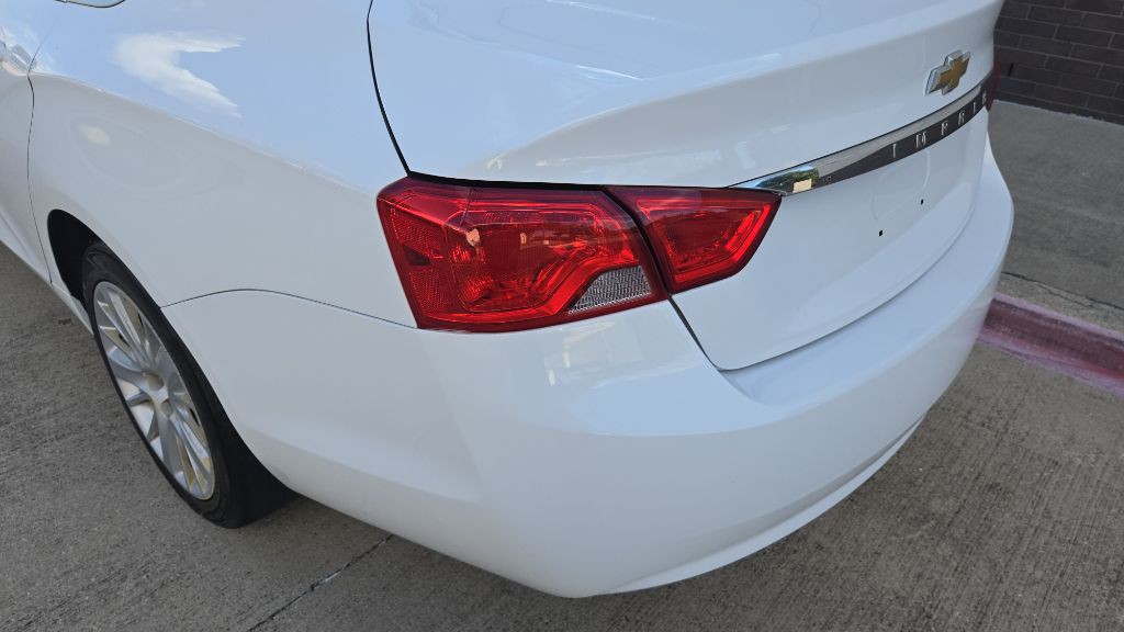 2015 Chevrolet Impala Image 16
