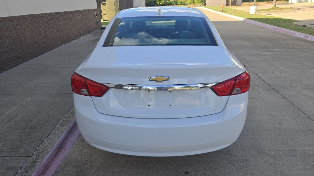 2015 Chevrolet Impala Image 18
