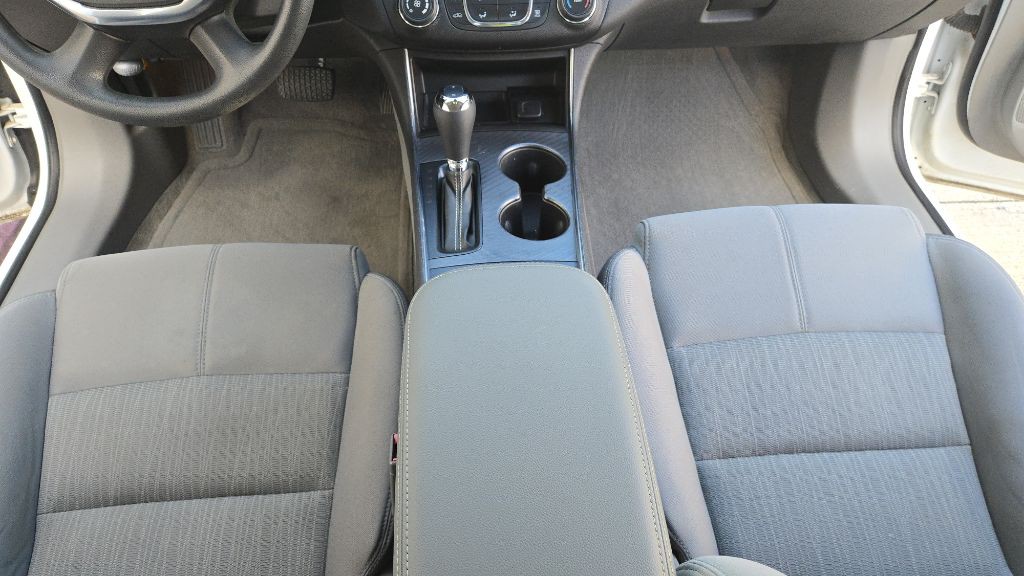 2015 Chevrolet Impala Image 34